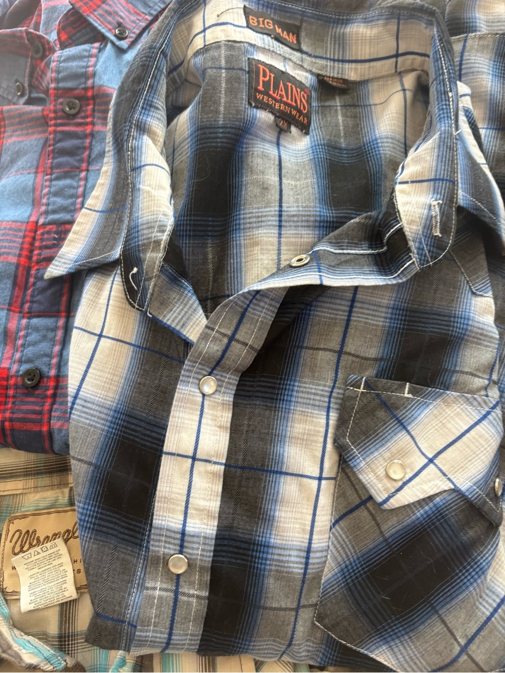 Men’s Shirts - Picture 9 of 16